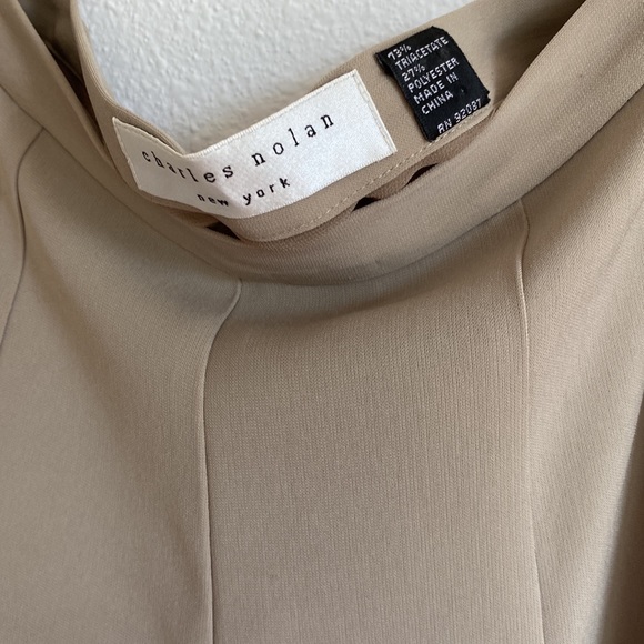 Design crepe skirt. - Picture 2 of 3